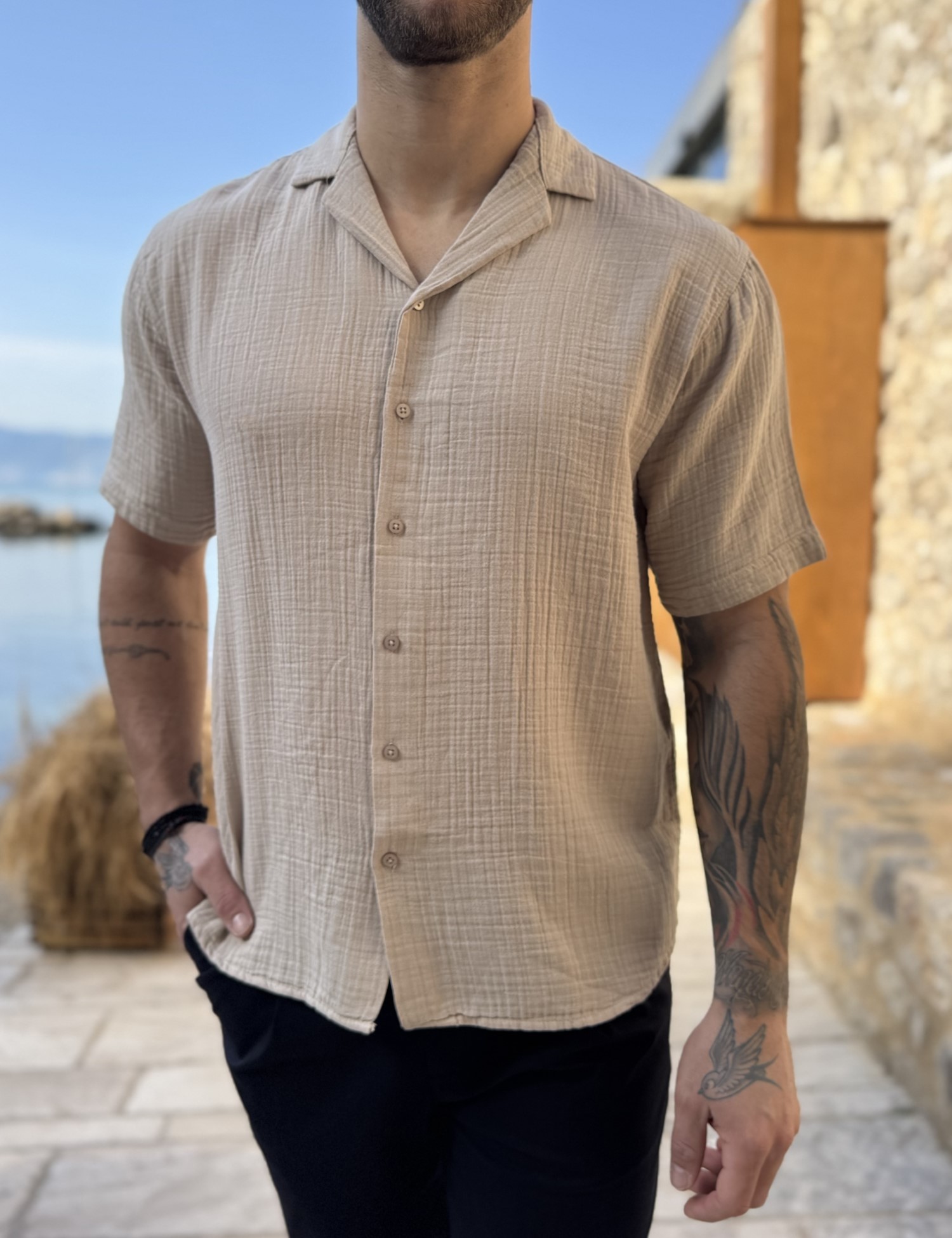 Ανδρικό μπεζ βαμβακερό κοντομάνικο πουκάμισο TST2555B